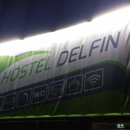 Hostel Delfin Štúrovo Buitenkant foto